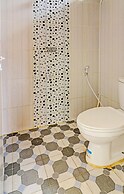 OYO 90945 Arizon Kost