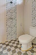OYO 90945 Arizon Kost