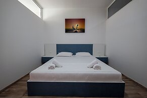 Franklin Rooms