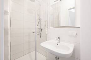 Servus Apartments by Homaris