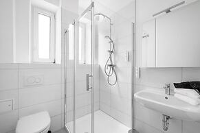 Servus Apartments by Homaris