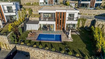 Farilya Villas by Important Group Travel