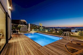 Farilya Villas by Important Group Travel