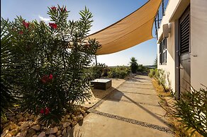 Sasha Apartment - Panoramic View With Pool