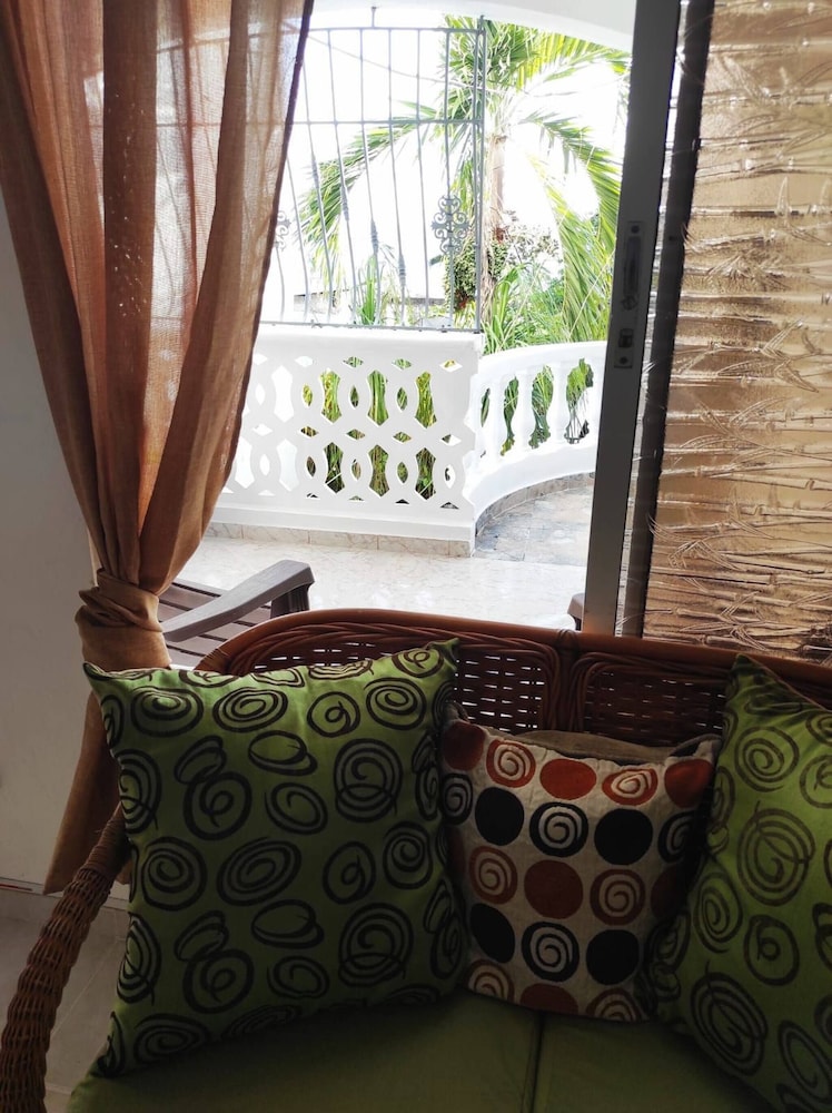 Bay View Apt Quiet Area Weekly - Monthly Discount