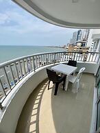 2 Bedroom Beachfront Apartment