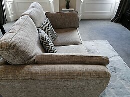 2-bed Flat in Hamilton Square