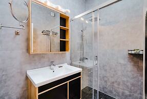 Sanders Home Suites - Inviting Downtown Studio