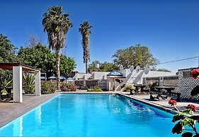Pofadder Hotel