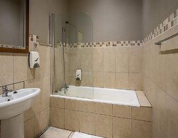 Pofadder Hotel