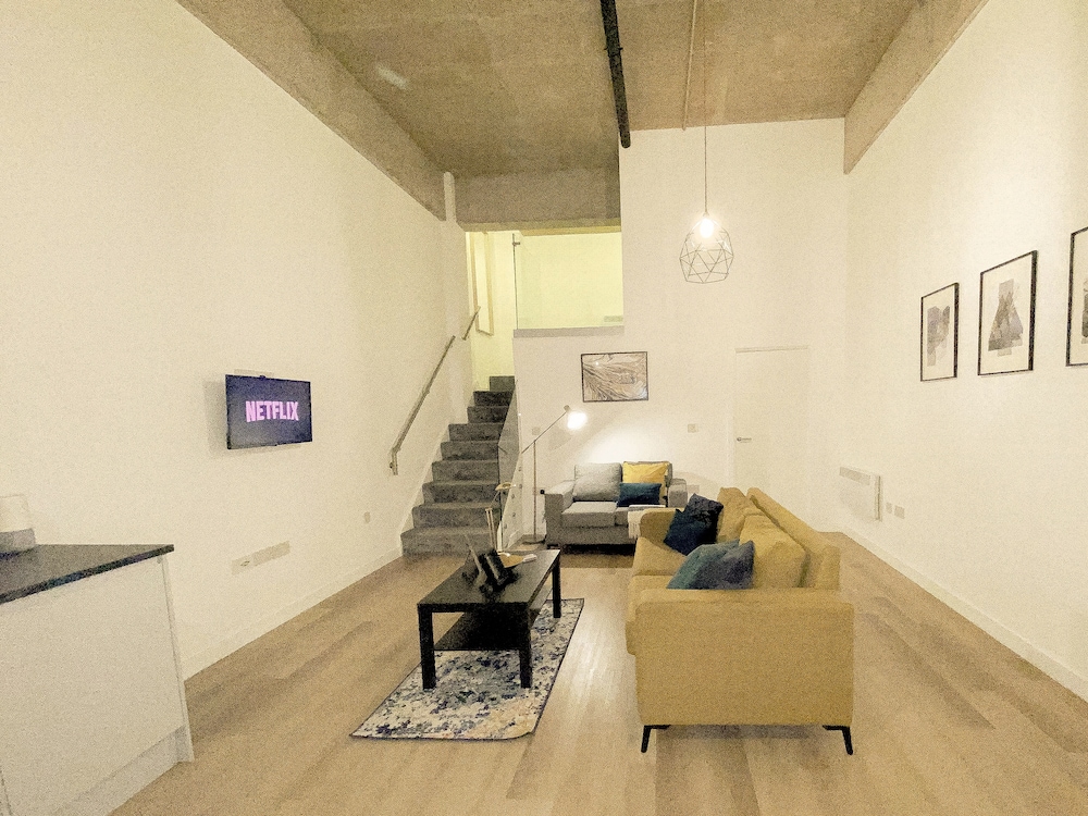 Modern Luxury Serviced Duplex Apartments by Repose