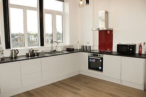 Modern Luxury Serviced Duplex Apartments by Repose