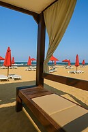 Beachfront Chalet in Porto Said With Pool