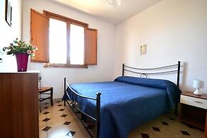 Air-conditioned Yoko Holiday Home for 5 Guests