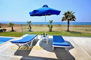 Blue - Beach Front Spectacular Villa Sleeps 10