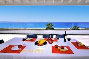 Blue - Beach Front Spectacular Villa Sleeps 10
