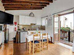 Sanders Arsorama Comfy 1 Bdr Apt w Shared Patio