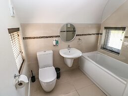 Teifi Villa