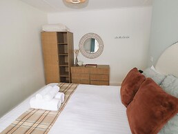Teifi Villa