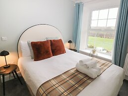 Teifi Villa