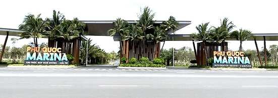Golden Dragon Hotel