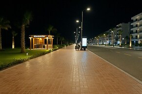 Elegant Beachfront Flat