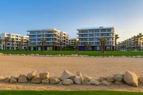 Elegant Beachfront Flat