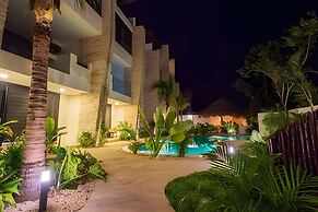 Moots Tulum