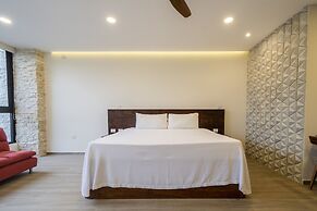 Moots Tulum