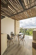 Moots Tulum