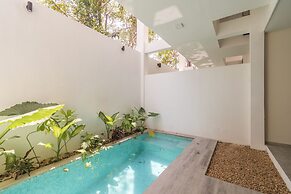 Moots Tulum