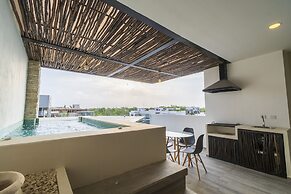 Moots Tulum