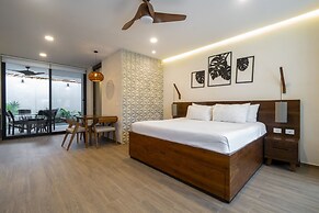 Moots Tulum