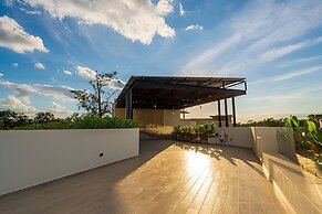 Moots Tulum