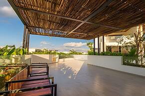 Moots Tulum