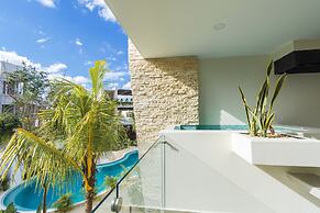 Moots Tulum