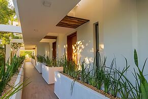 Moots Tulum
