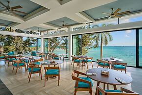 Cristalino Lagoon Front Hotel Restaurant & SPA - Adults Only