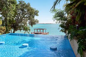 Cristalino Lagoon Front Hotel Restaurant & SPA - Adults Only