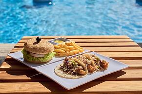 Cristalino Lagoon Front Hotel Restaurant & SPA - Adults Only