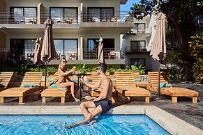 Cristalino Lagoon Front Hotel Restaurant & SPA - Adults Only