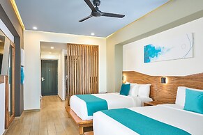 Cristalino Lagoon Front Hotel Restaurant & SPA - Adults Only