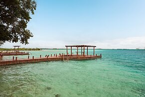 Cristalino Lagoon Front Hotel Restaurant & SPA - Adults Only