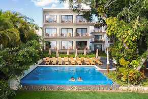Cristalino Lagoon Front Hotel Restaurant & SPA - Adults Only