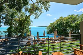 Cristalino Lagoon Front Hotel Restaurant & SPA - Adults Only