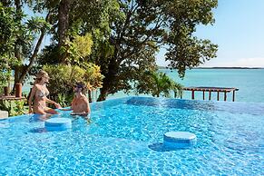 Cristalino Lagoon Front Hotel Restaurant & SPA - Adults Only