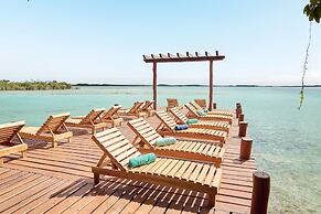 Cristalino Lagoon Front Hotel Restaurant & SPA - Adults Only