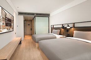 Hangzhou Future SciTech Tongpai Hotel