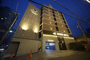 Hound Hotel Sajik Minam Station