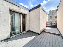 Stylish Townhome Dt Mtl Num01